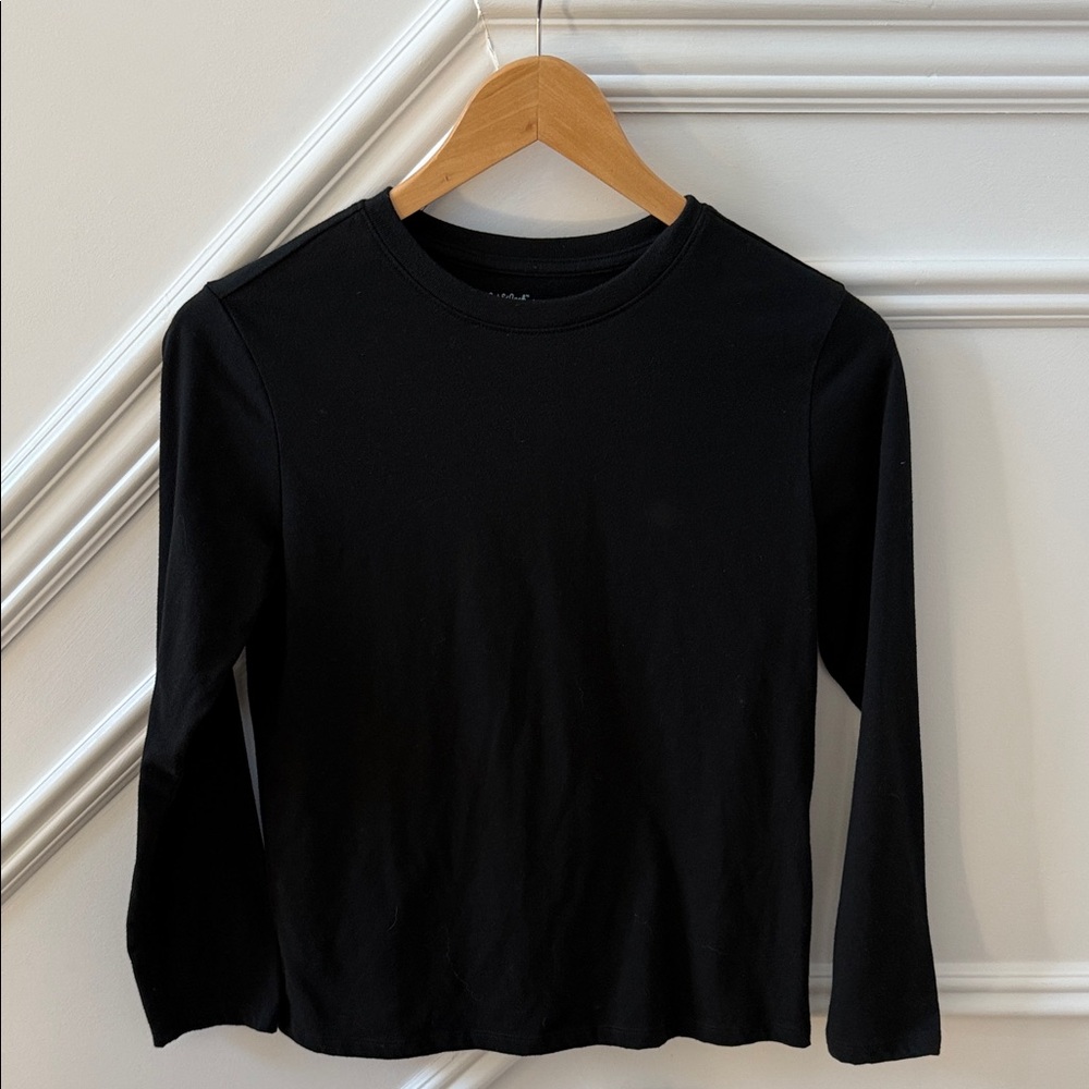 Boy’s Basic Long Sleeve Shirt Size 10/12